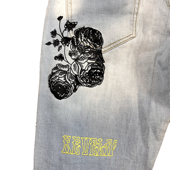 Crysp Denim Jeans Men’s 30 Blue Skinny Distressed Graphic Script Streetwear - Picture 10 of 16